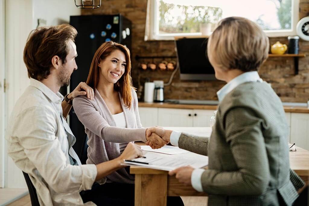 5 Essential Tips for a Smooth Immigration Process